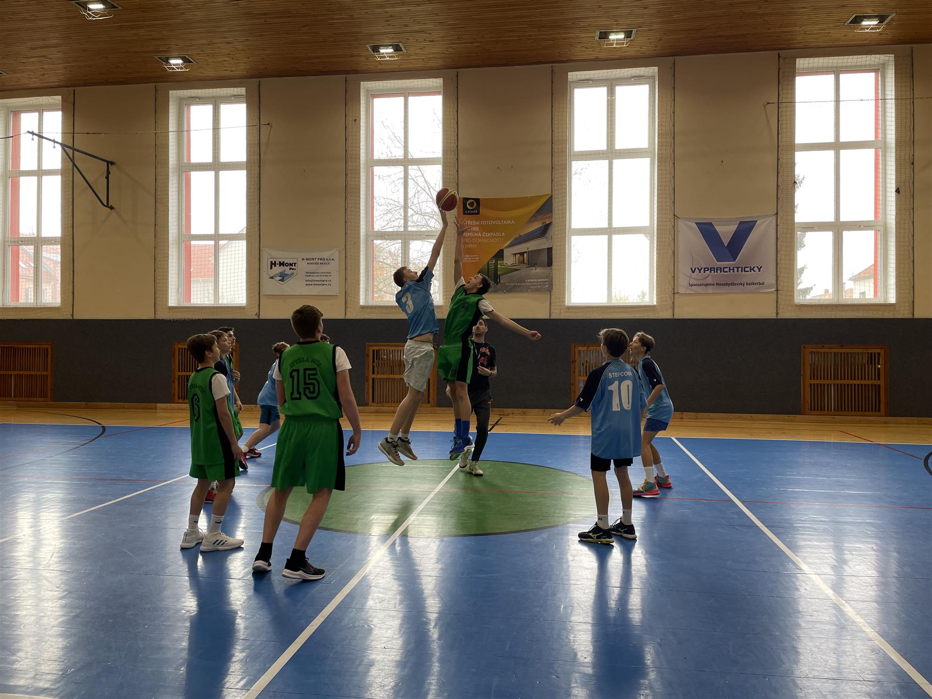 Krajská finále v basketbalu 6. a 7. tříd