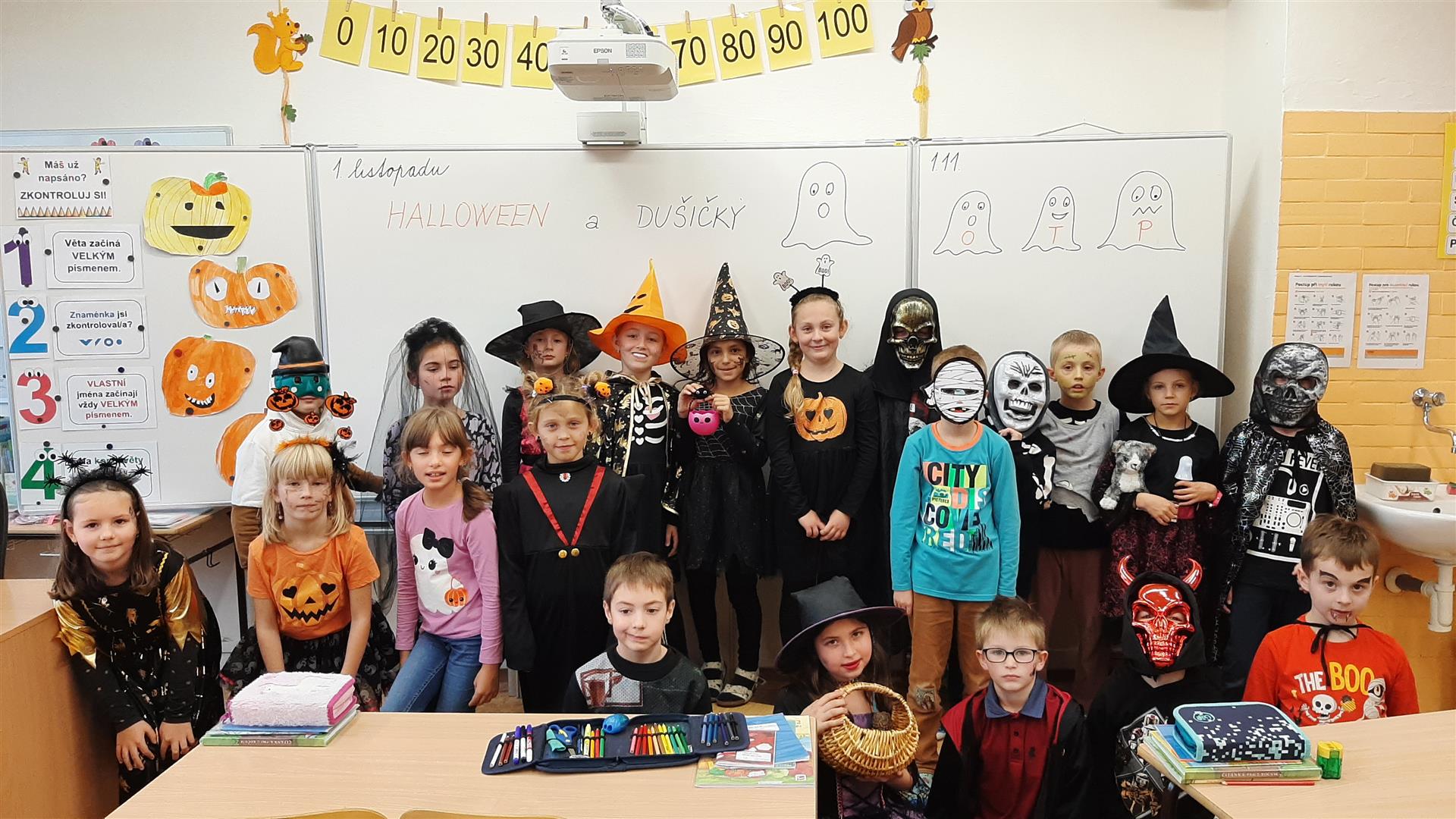 Halloween a Dušičky ve 2. C (1. 11. 2022)